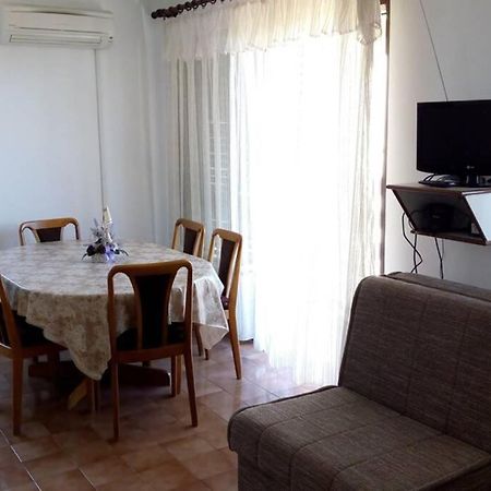 Apartment Zdenka Raša エクステリア 写真
